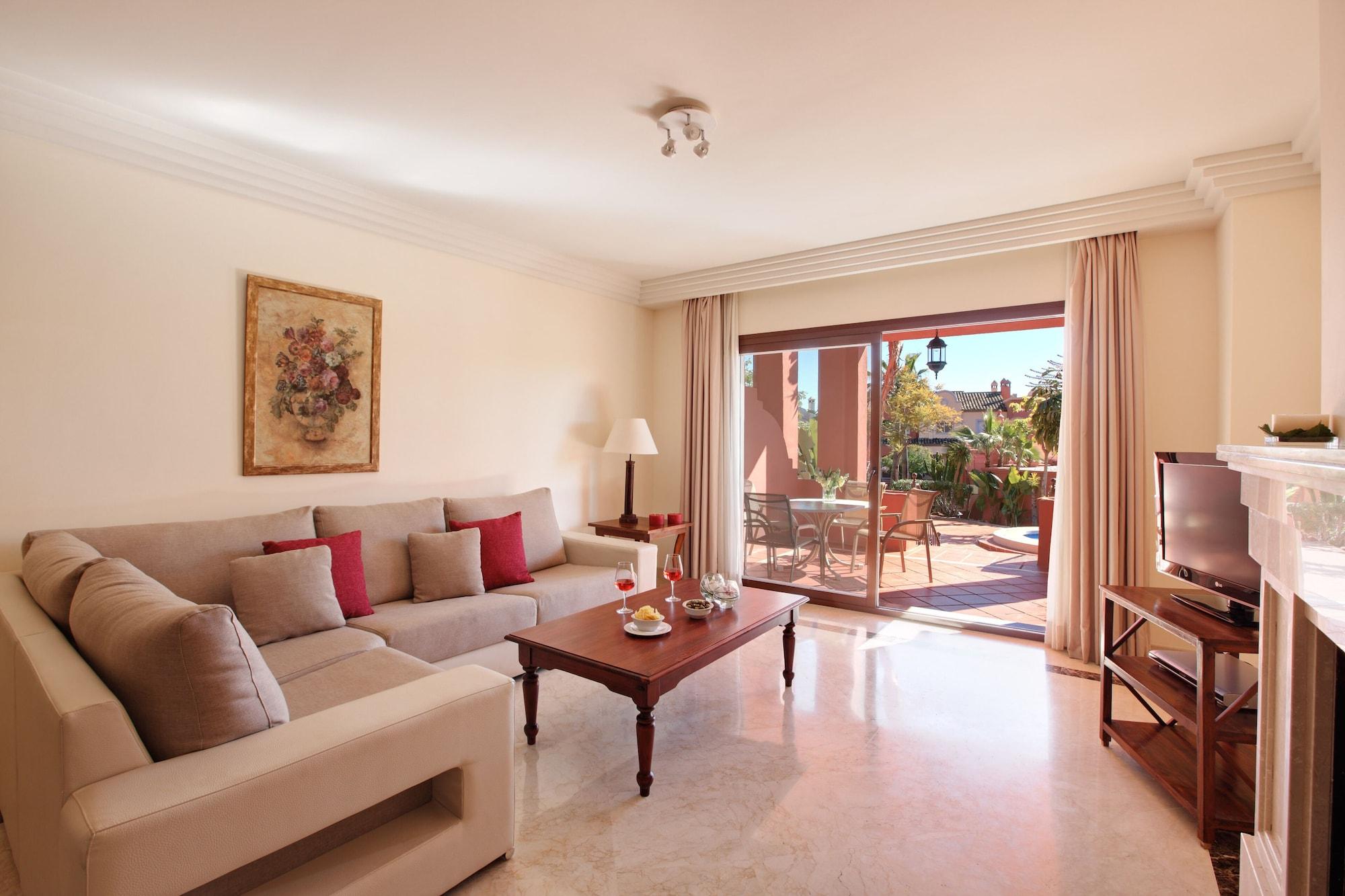 Vasari Resort Marbella Exterior photo