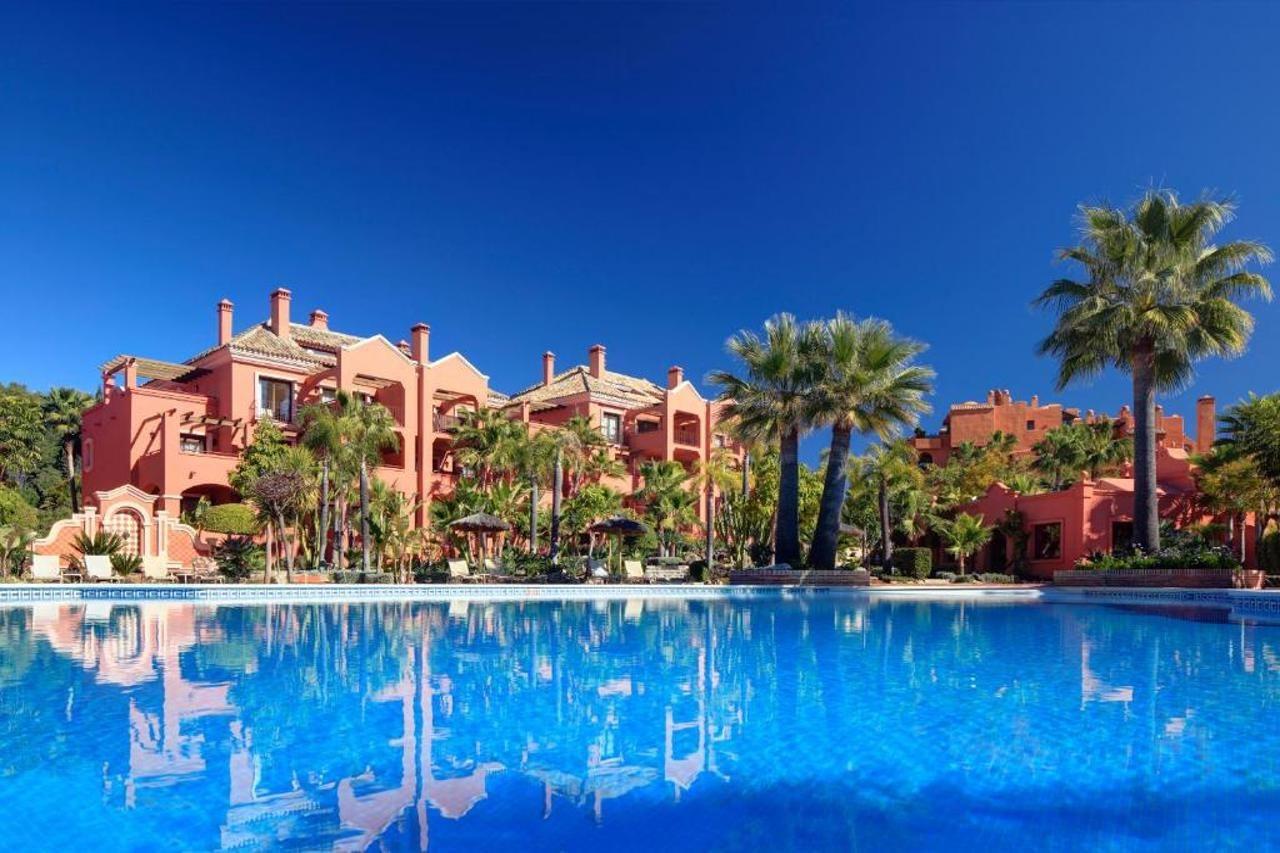Vasari Resort Marbella Exterior photo