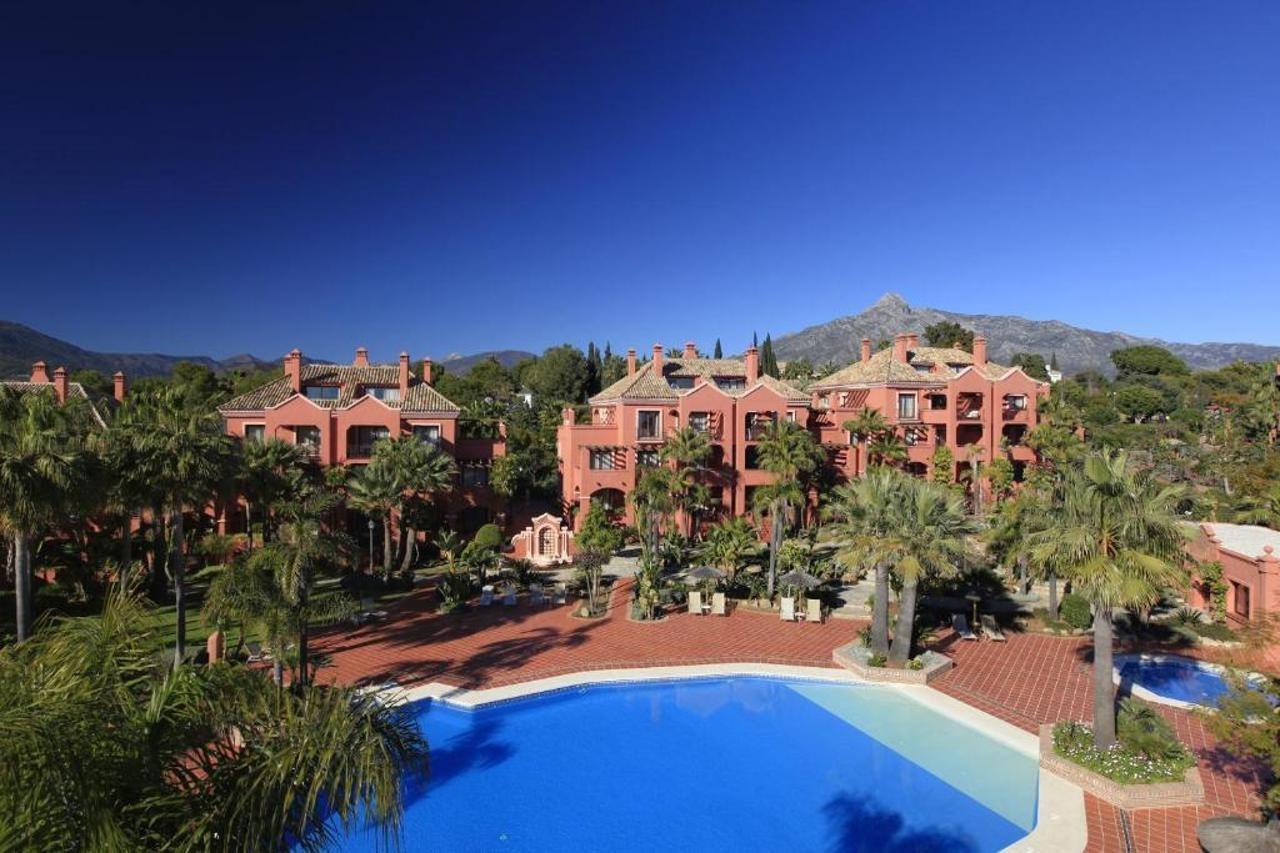 Vasari Resort Marbella Exterior photo