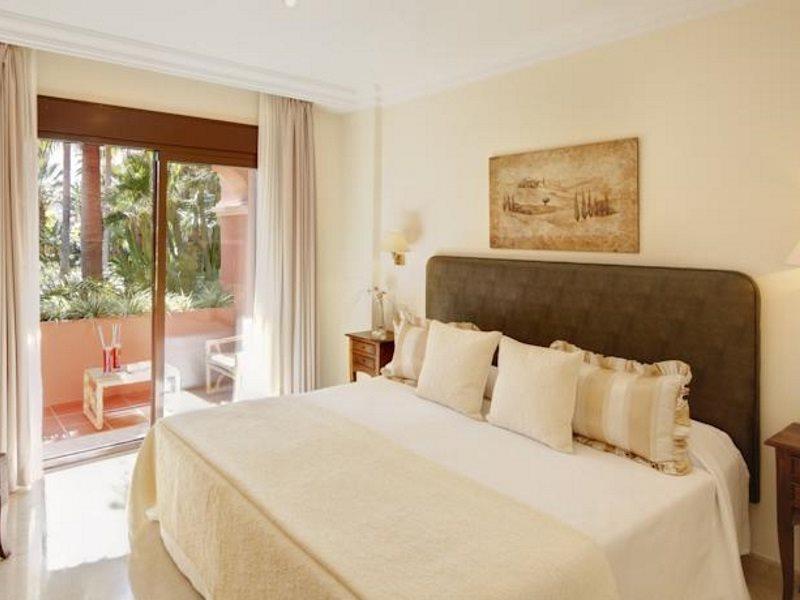 Vasari Resort Marbella Exterior photo