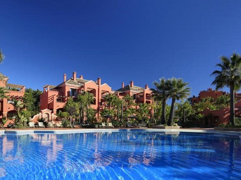 Vasari Resort Marbella Exterior photo